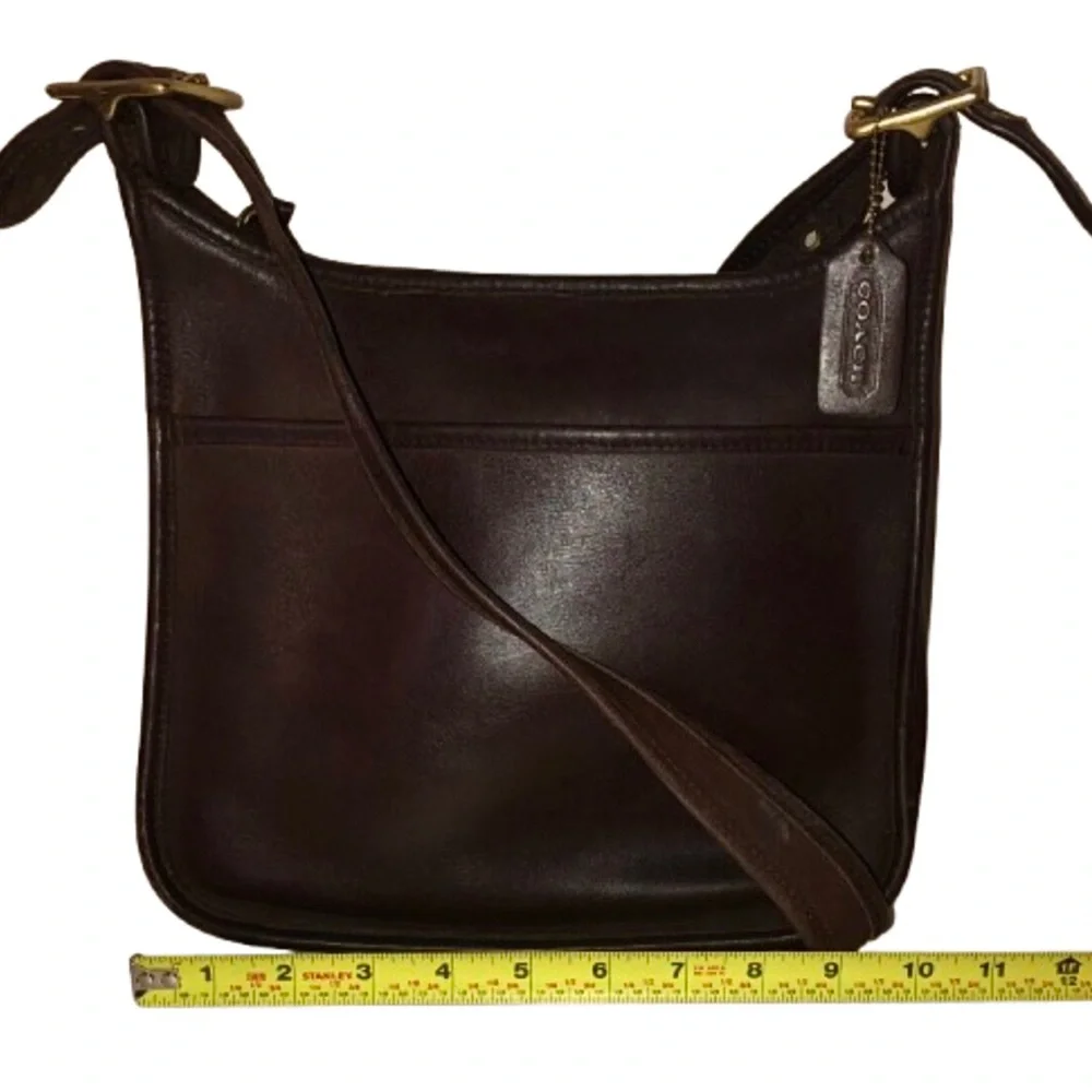 Vintage COACH Legacy Zip Mahogany Glove Tanned Crossbody Shoulder Bag 9966 COA - Picture 13 of 17